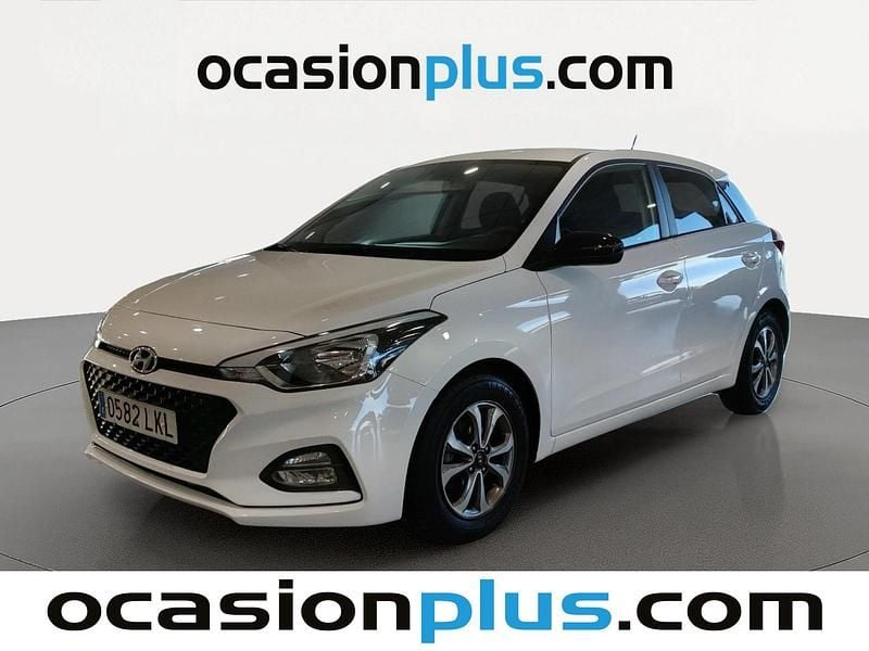 Usado Hyundai i20 84 CV (61 kW) 2020 Blanco Utilitario