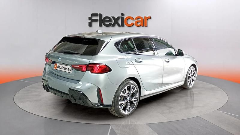 Käytetty BMW 118 150 HP (110 kW) 2025 Harmaa Viistoperä