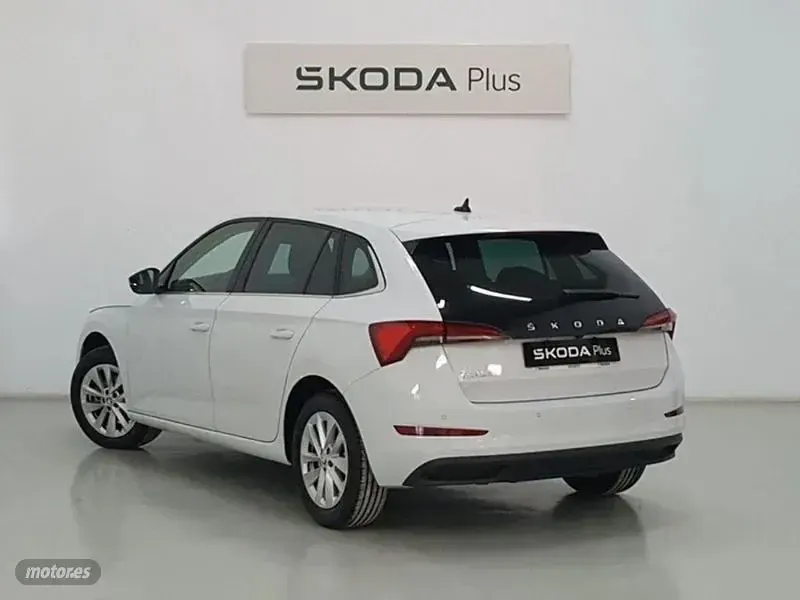 Nuevo Skoda Scala Selection 115 CV (84 kW) 2026 Blanco Utilitario