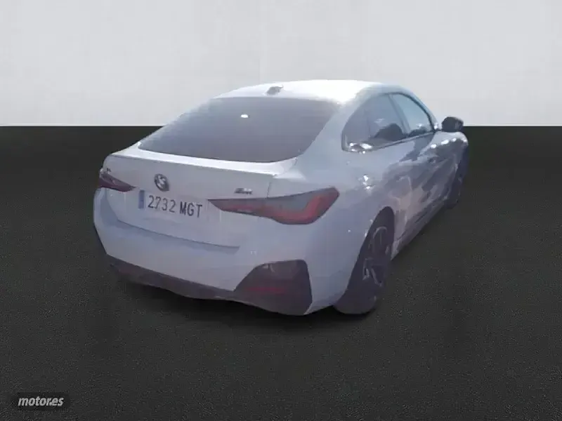 Usado BMW i4 250 kW (340 CV) 2023 Blanco Berlina