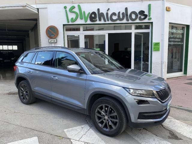 Gris / plata Usado 2018 Skoda Kodiaq Ambition SUV | 19.900 € (Precio justo) - Imagen 1/4