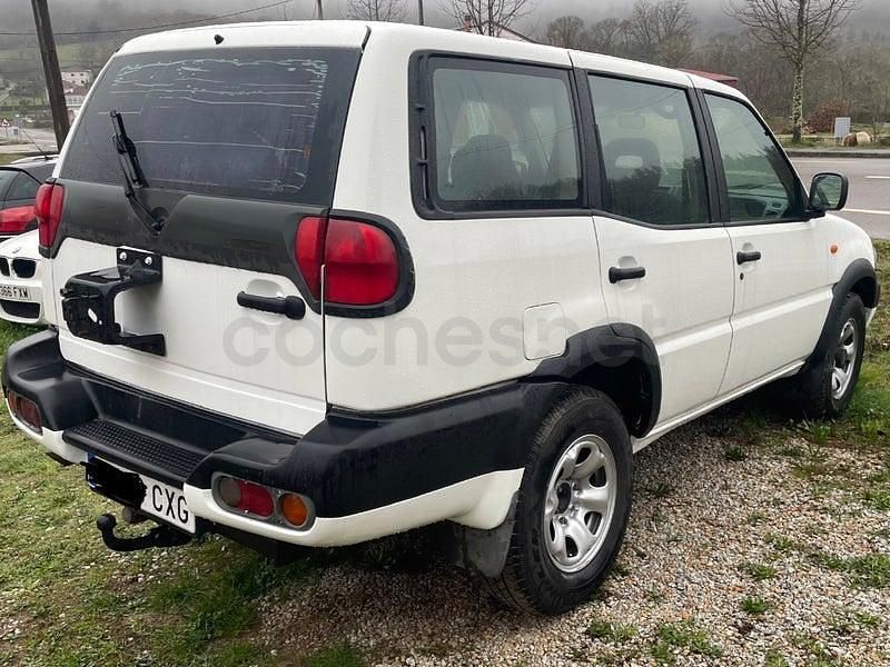 Usado Nissan Terrano Comfort 125 CV (91 kW) 2004 Blanco SUV