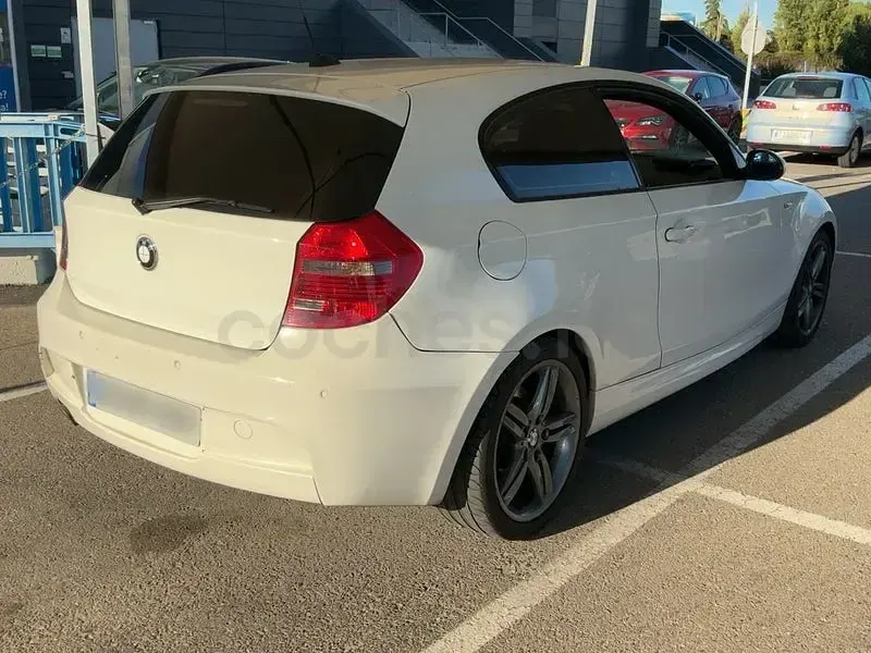 Usado BMW 120 177 CV (130 kW) 2008 Blanco Utilitario