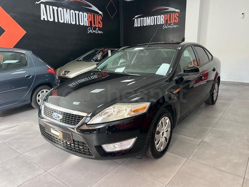 Usado Ford Mondeo Trend 130 CV (95 kW) 2008 Negro Berlina