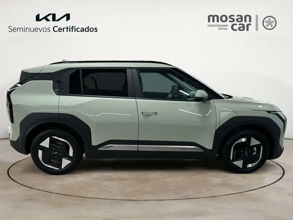 Käytetty Kia EV3 Earth 150 kW (204 HP) 2024 Vihreä Katumaasturi
