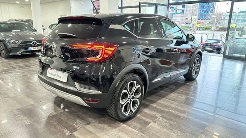 Usado Renault Captur Intens 145 CV (106 kW) 2021 Negro SUV