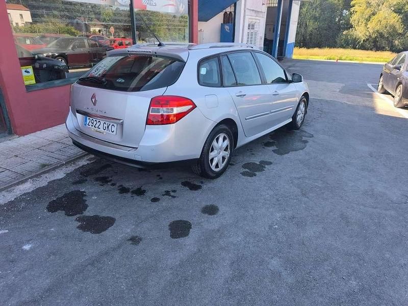 Usado Renault Laguna III Expression 110 CV (80 kW) 2008 Gris Familiar