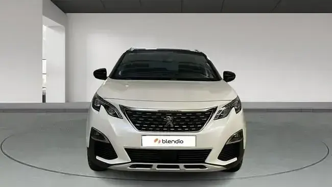 Usado Peugeot 5008 GT-line 165 CV (121 kW) 2018 Blanco SUV