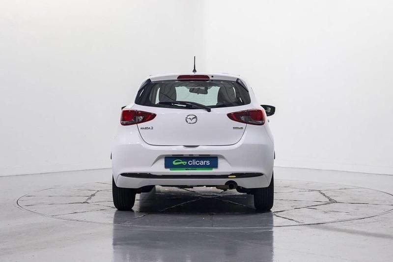 Usado Mazda 2 Center-Line 90 CV (66 kW) 2024 Blanco Utilitario