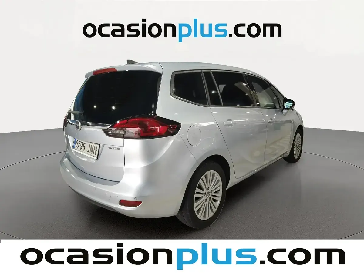 Usado Opel Zafira Selective 136 CV (100 kW) 2016 Gris Monovolumen