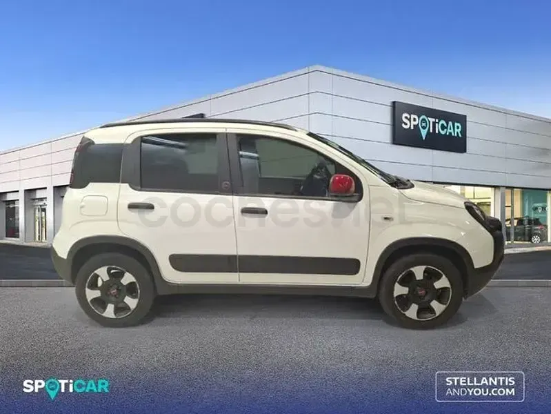 Usado Fiat Panda Cross Cross 70 CV (51 kW) 2024 Blanco Utilitario