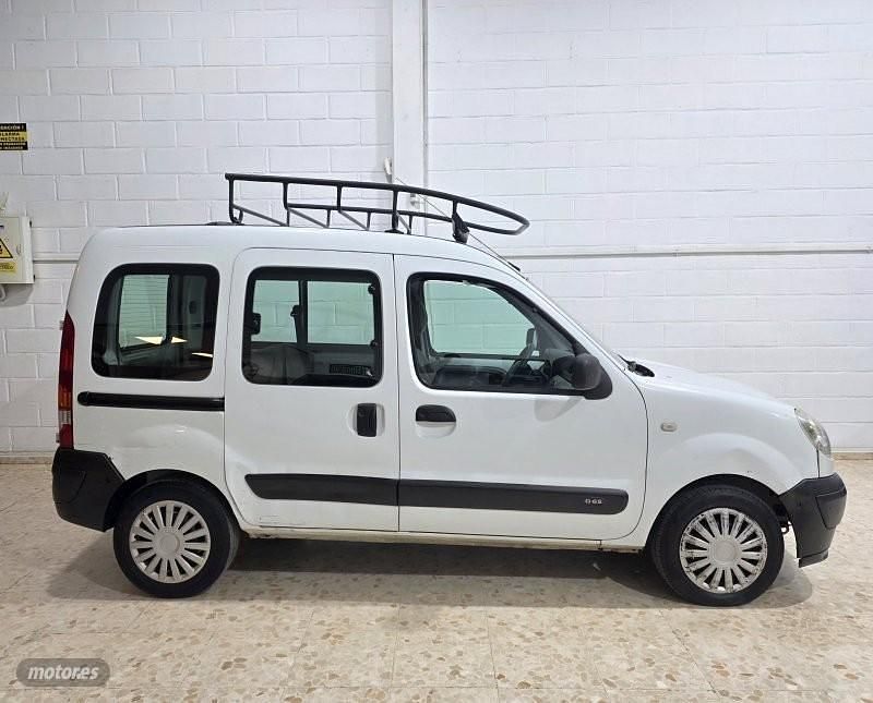 Usado Renault Kangoo Authentique 70 CV (51 kW) 2006 Blanco Van