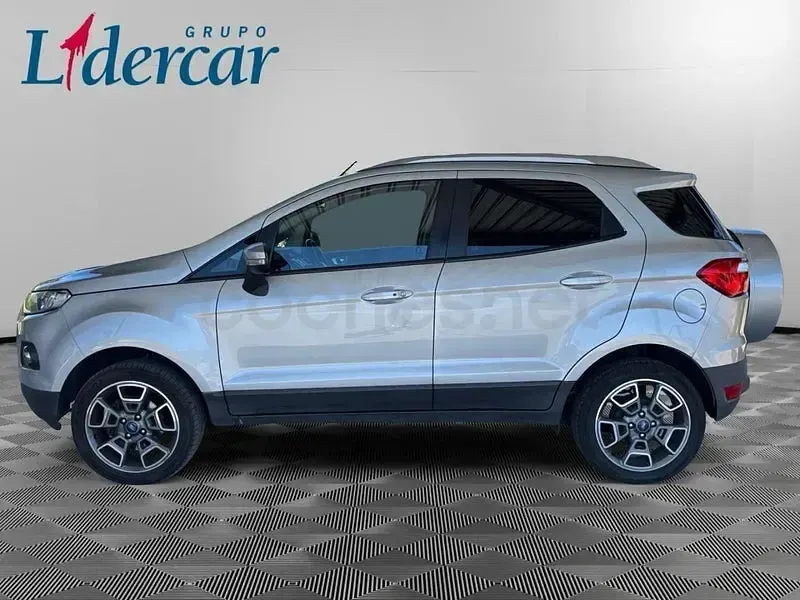 Usado Ford Ecosport Titanium 112 CV (82 kW) 2015 Gris / plata SUV
