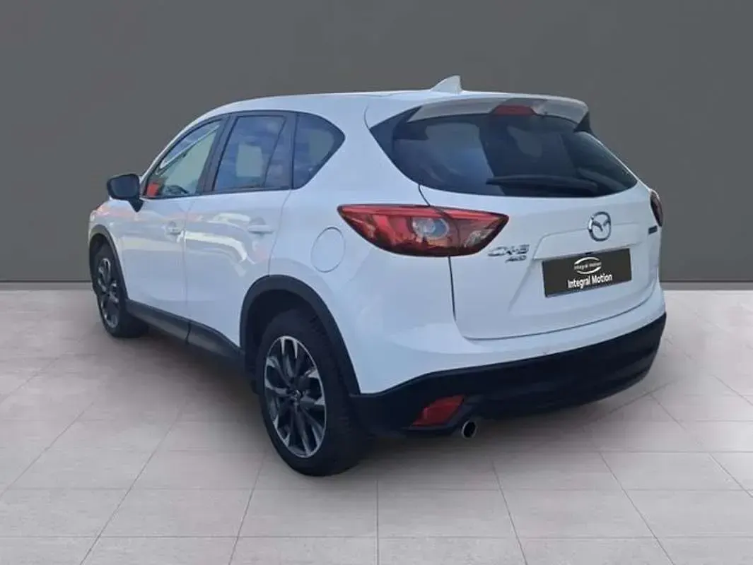 Usado Mazda CX-5 Luxury 150 CV (110 kW) 2016 Blanco SUV