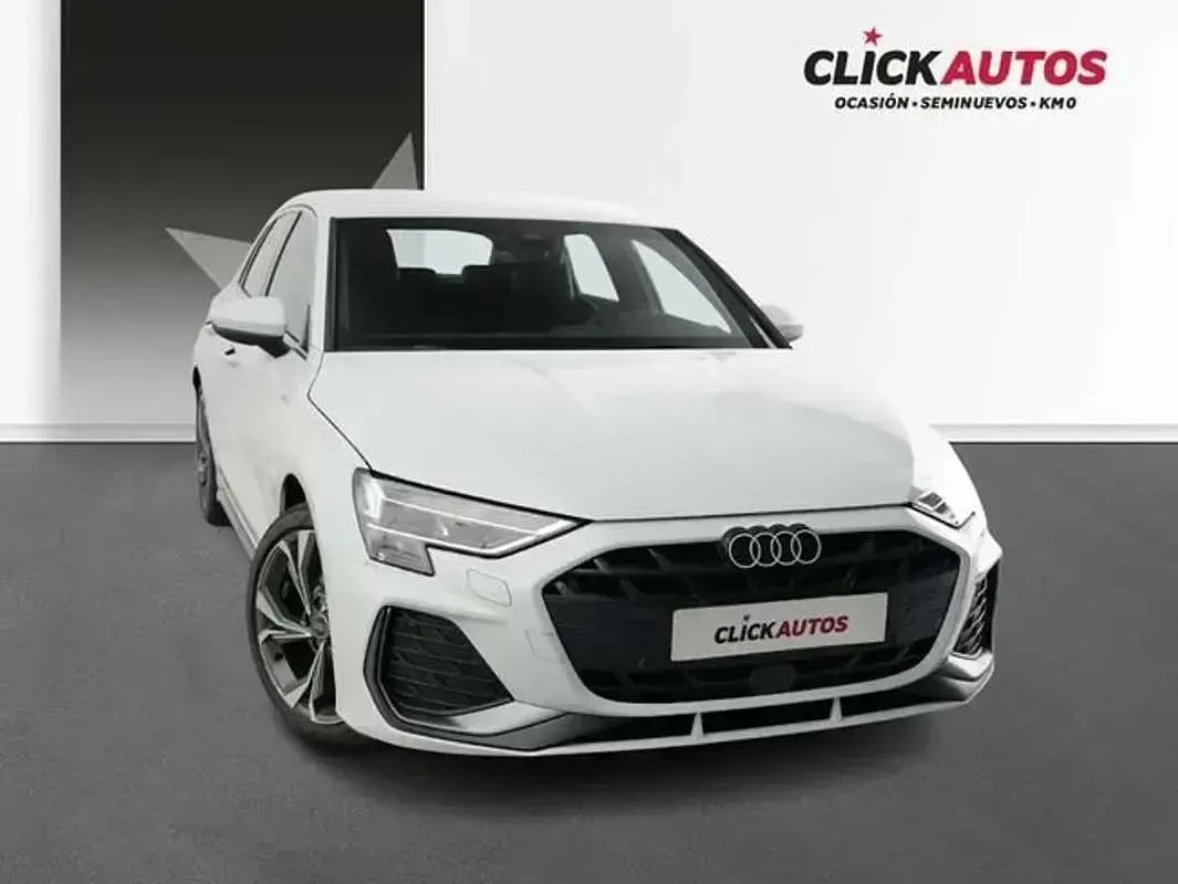 Usado Audi A3 S-Line 116 CV (85 kW) 2025 Blanco Berlina