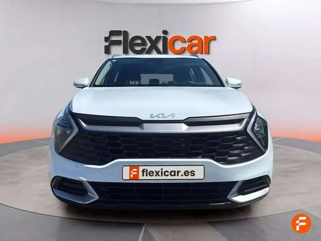 Usado Kia Sportage 136 CV (100 kW) 2023 Blanco SUV