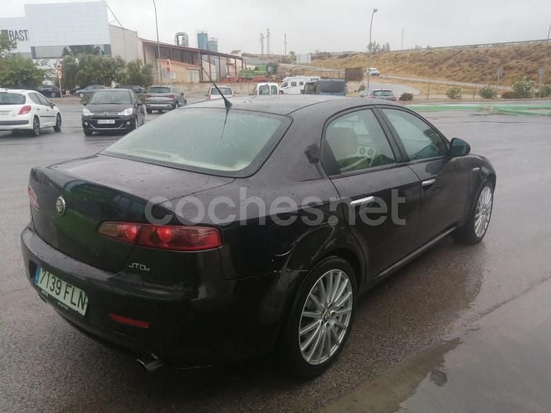 Usado Alfa Romeo 159 Distinctive 210 CV (154 kW) 2007 Negro Berlina