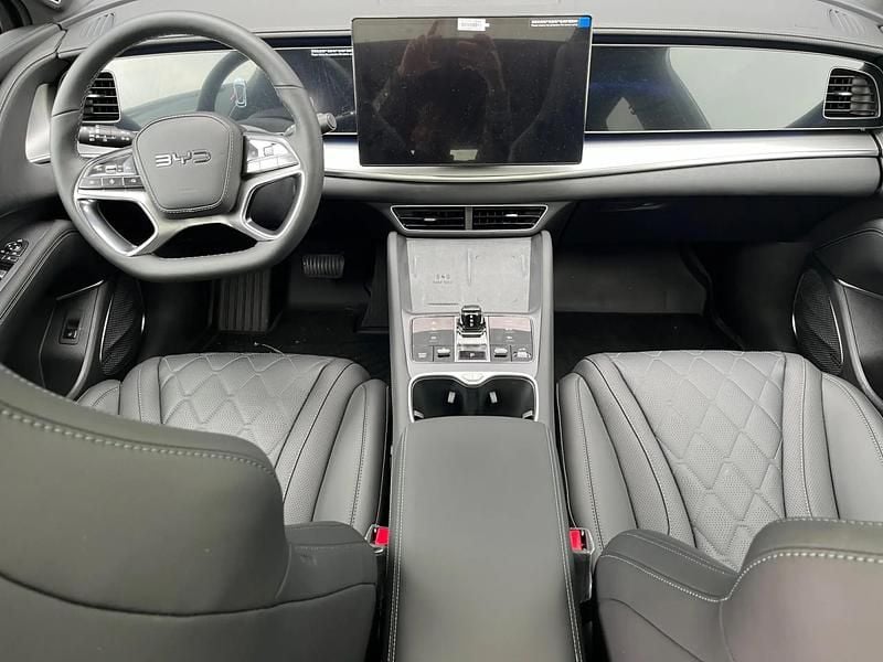 Usado BYD Sealion 7 389 kW (530 CV) 2025 Gris/plata SUV