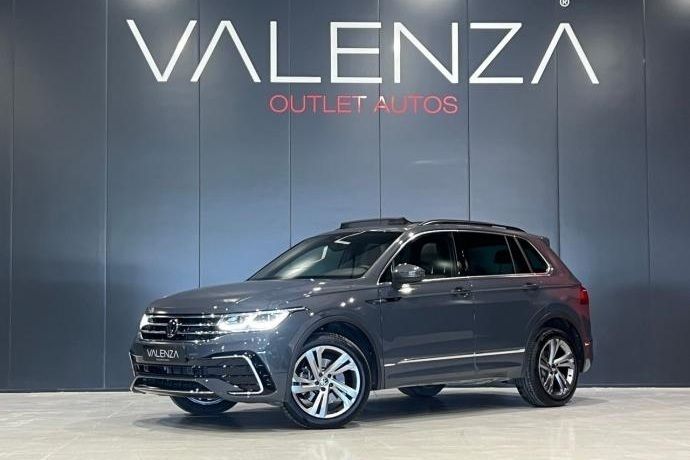 Gris Usado 2023 VW Tiguan R-line SUV | 41.900 € (Super precio) - Imagen 1/4
