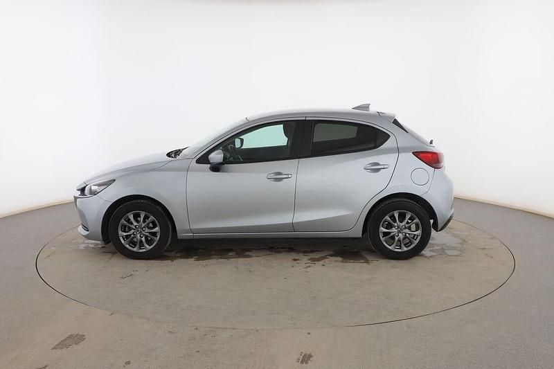 Usado Mazda 2 90 CV (66 kW) 2020 Gris Berlina
