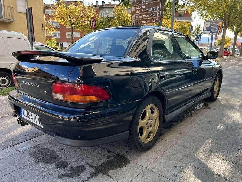 Usado Subaru Impreza 211 CV (155 kW) 1997 Negro Utilitario
