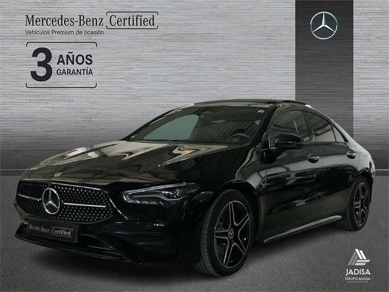 Usado Mercedes CLA200 163 CV (119 kW) 2024 Negro Berlina