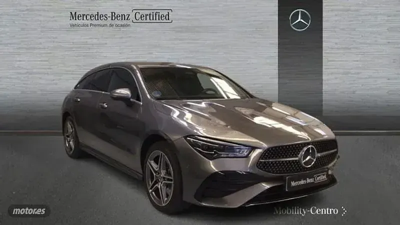 Usado Mercedes CLA250e 217 CV (159 kW) 2025 Gris Coupe