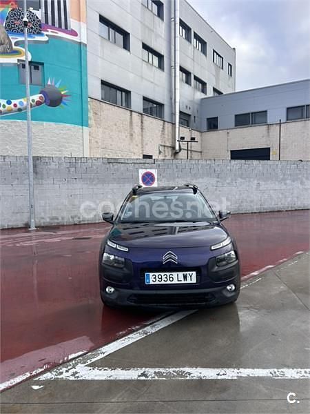 Gris / plata Usado 2017 Citroën C4 Feel Berlina | 6500 € (Buen precio) - Imagen 1/4