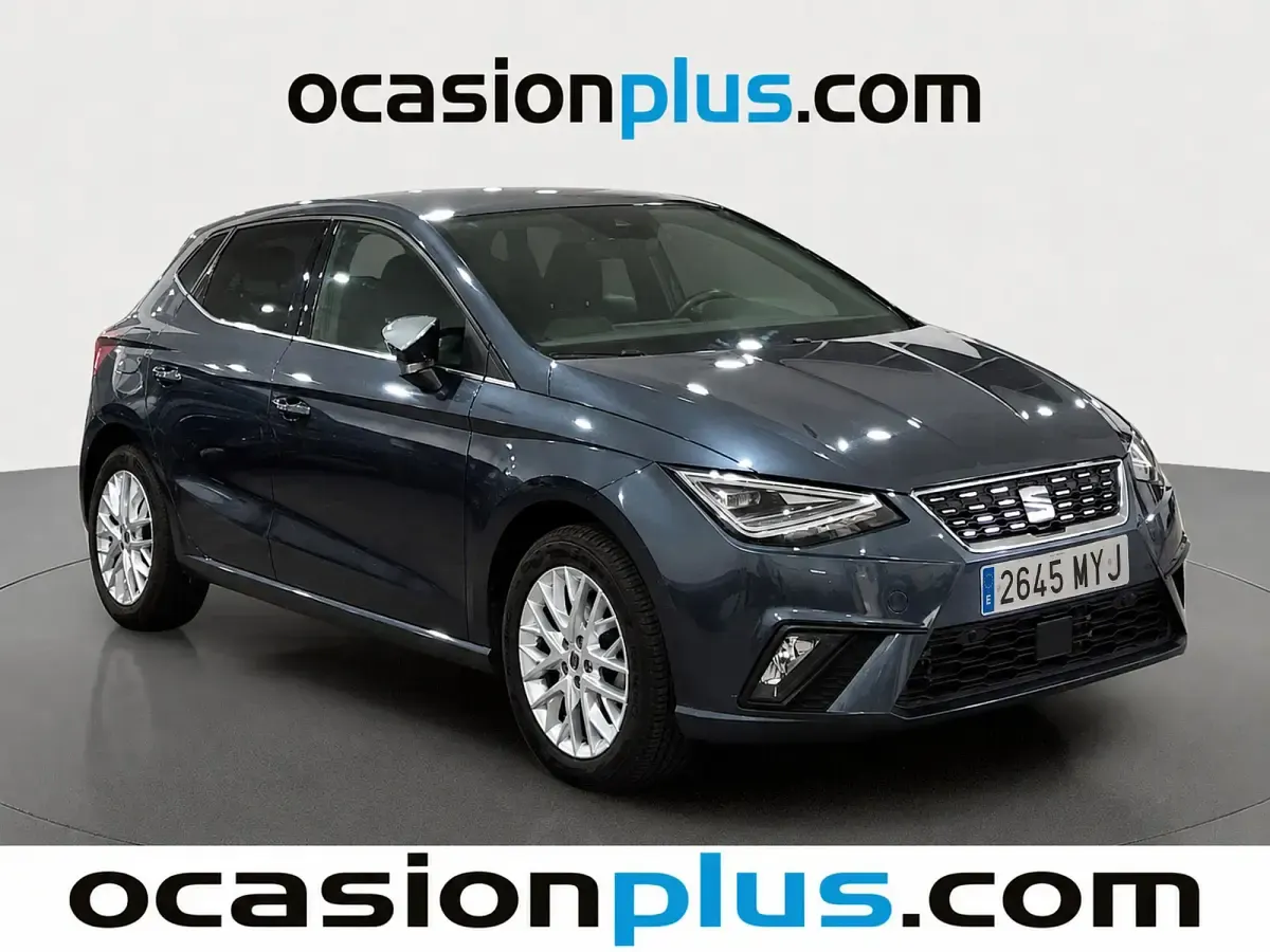 Usado Seat Ibiza XCELLENCE 115 CV (84 kW) 2025 Gris Utilitario