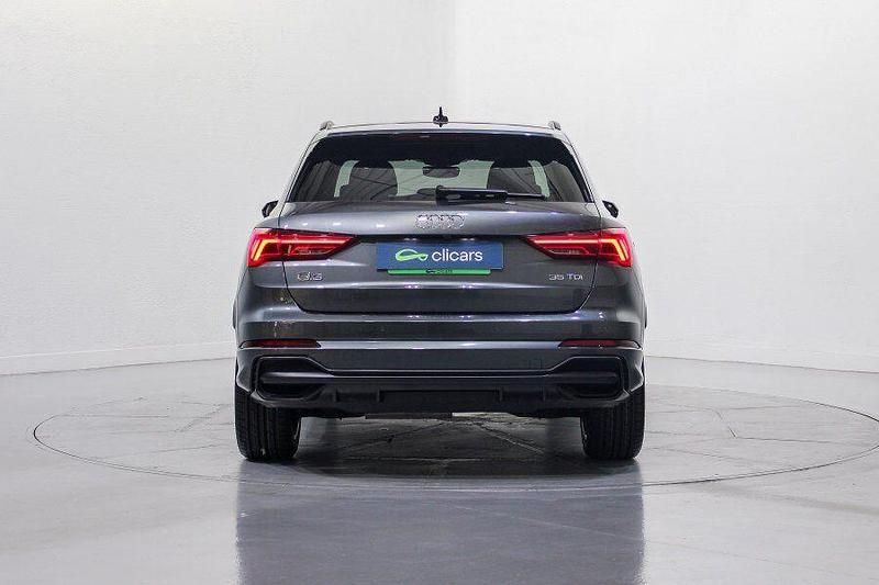 Usado Audi Q3 150 CV (110 kW) 2021 Gris SUV