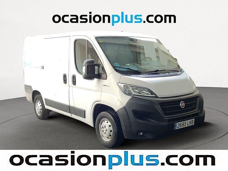 Usado Fiat Ducato 120 HP (88 kW) 2020 Branco Van