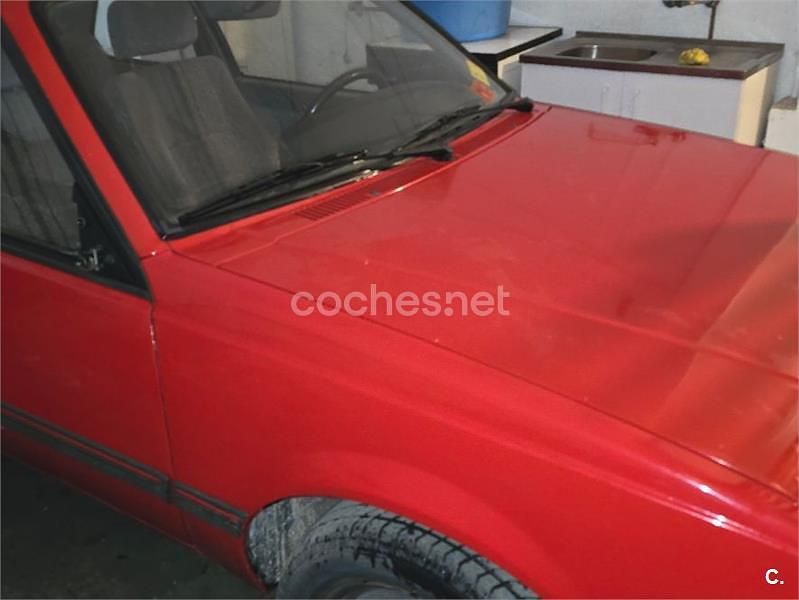 Usado Opel Ascona 115 CV (84 kW) 1985 Rojo Berlina
