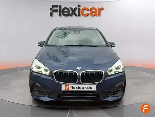Usado BMW 218 140 CV (102 kW) 2020 Azul Familiar