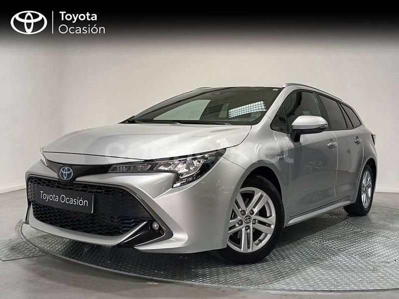 Gris / plata Usado 2021 Toyota Corolla Active Familiar | 19.490 € (Un poco caro) - Imagen 1/4