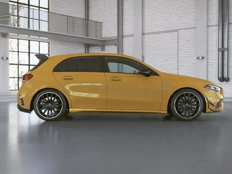 Usado Mercedes A35 AMG AMG 306 CV (225 kW) 2020 Blanco escarcha Berlina