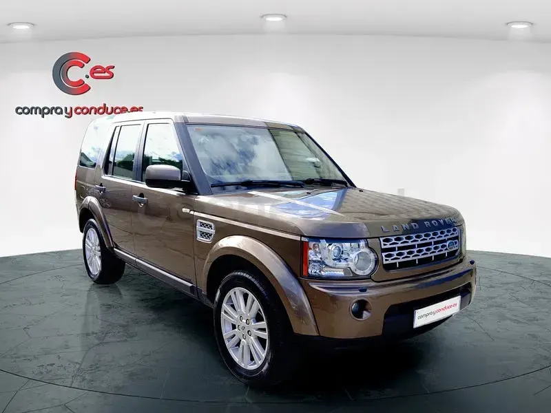 Usado Land Rover Discovery 4 HSE 245 CV (180 kW) 2011 Marrón SUV