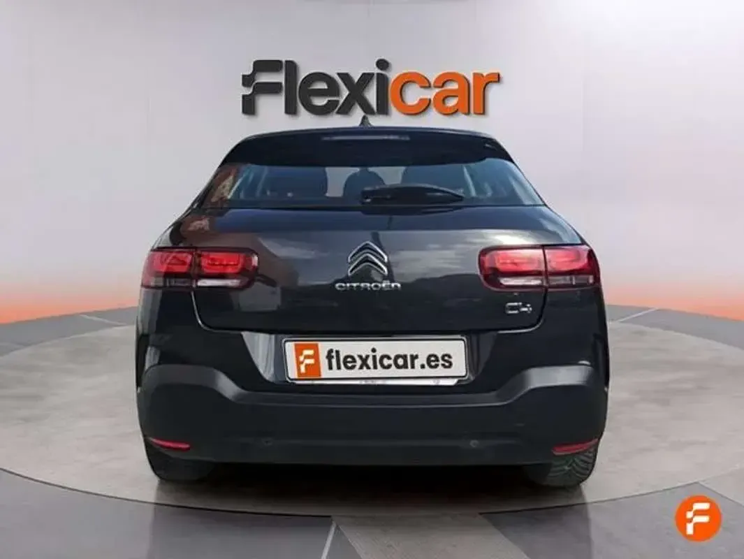 Usado Citroën C4 Cactus 102 CV (75 kW) 2020 Negro Utilitario