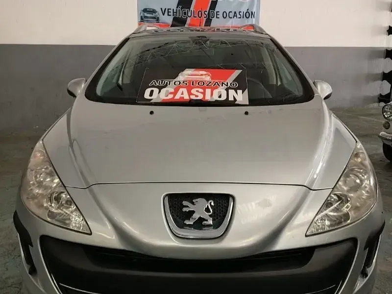 Usado Peugeot 308 SW 110 CV (80 kW) 2009 Gris / plata Familiar