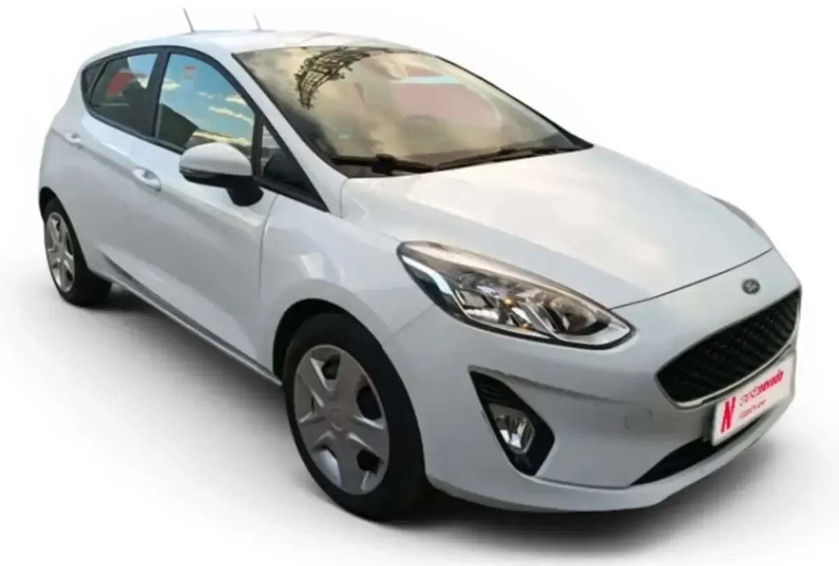 Usado Ford Fiesta Trend 75 CV (55 kW) 2020 Blanco Utilitario