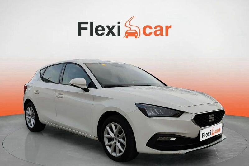 Blanco Usado 2021 Seat Leon Reference Berlina | 14.790 € (Precio justo) - Imagen 1/4