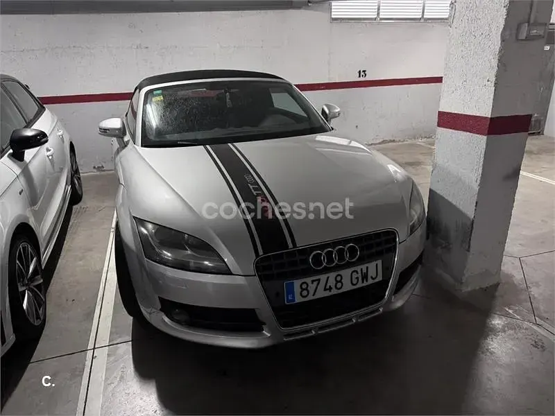 Usado Audi TT Roadster 200 CV (147 kW) 2010 Gris / plata Descapotable