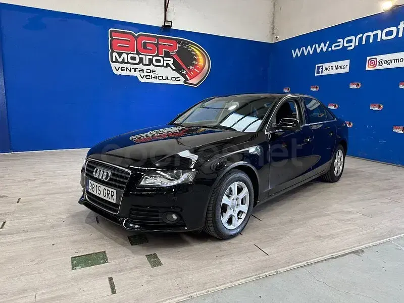 Usado Audi A4 120 CV (88 kW) 2009 Negro Berlina