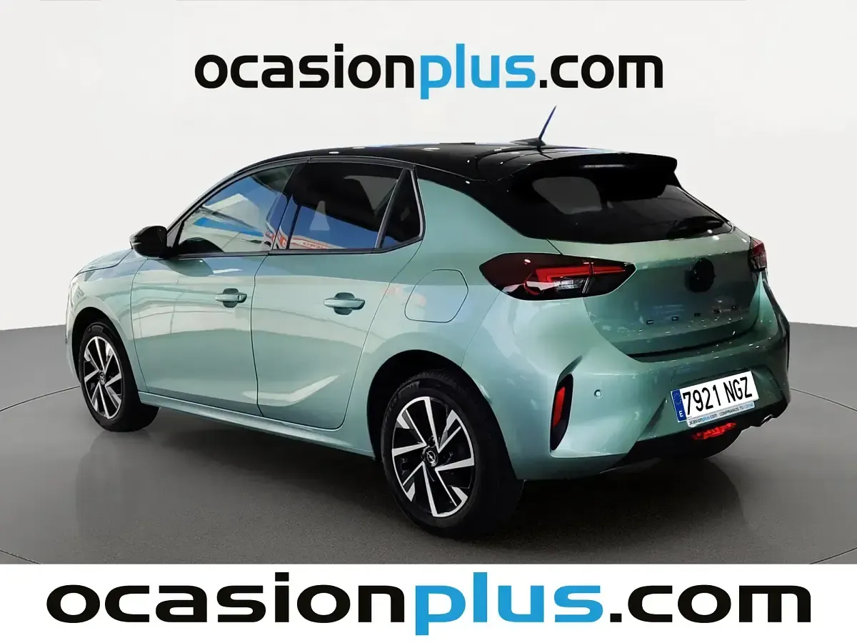 Nuevo Opel Corsa 100 CV (73 kW) 2025 Verde Utilitario