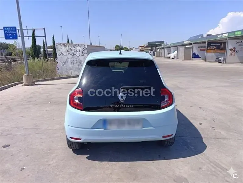 Usado Renault Twingo Intens 93 CV (68 kW) 2019 Azul Utilitario