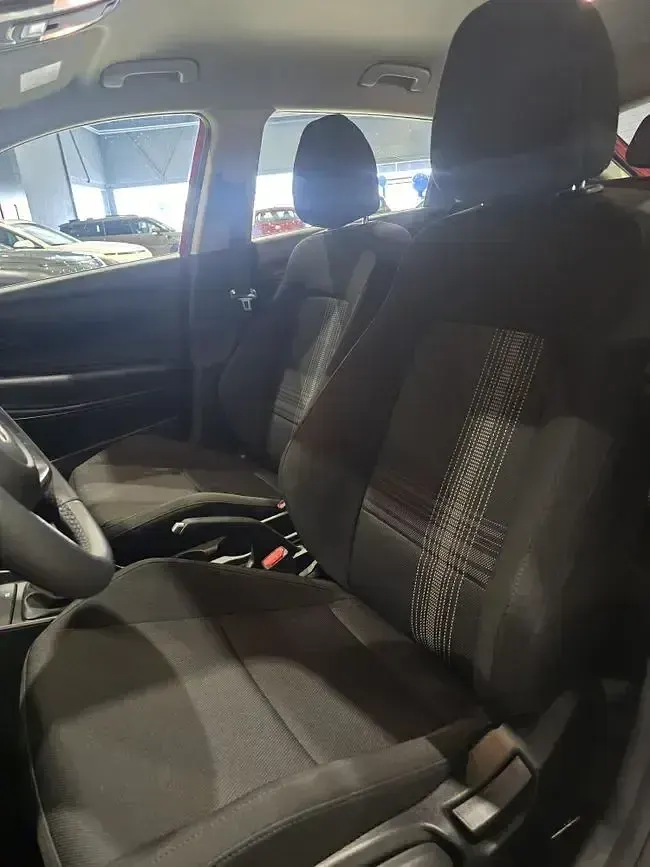 Usado Hyundai Bayon 79 CV (58 kW) 2024 Rojo SUV