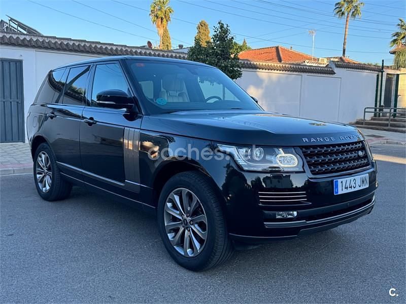 Negro Usado 2016 Land Rover Range Rover Vogue SUV | 28.000 € (Precio justo) - Imagen 1/4