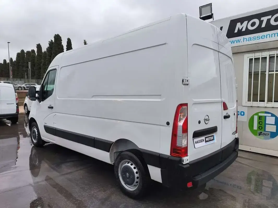 Usado Opel Movano S 150 CV (110 kW) 2020 Blanco Van
