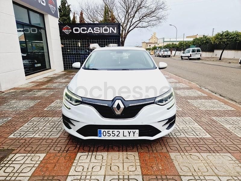 Usado Renault Mégane IV Business 115 CV (84 kW) 2022 Blanco Berlina