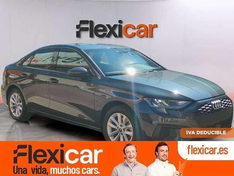 Usado Audi A3 110 CV (80 kW) 2022 Gris Berlina