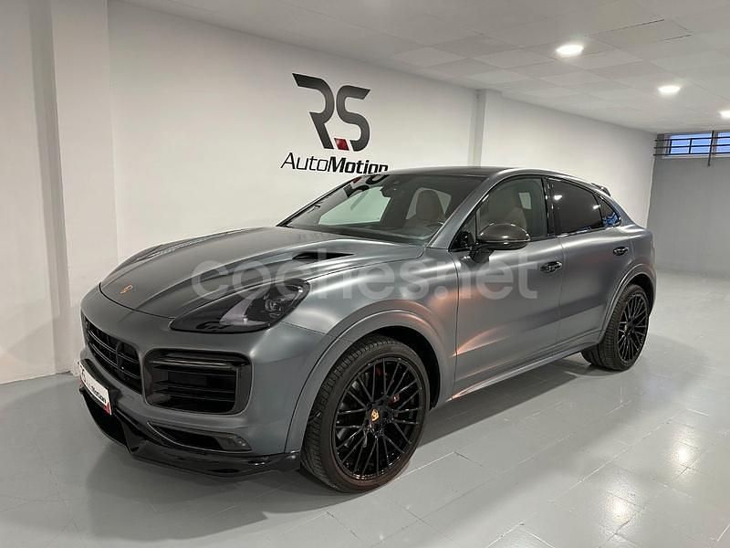 Usado Porsche Cayenne 440 CV (323 kW) 2020 Gris / plata SUV